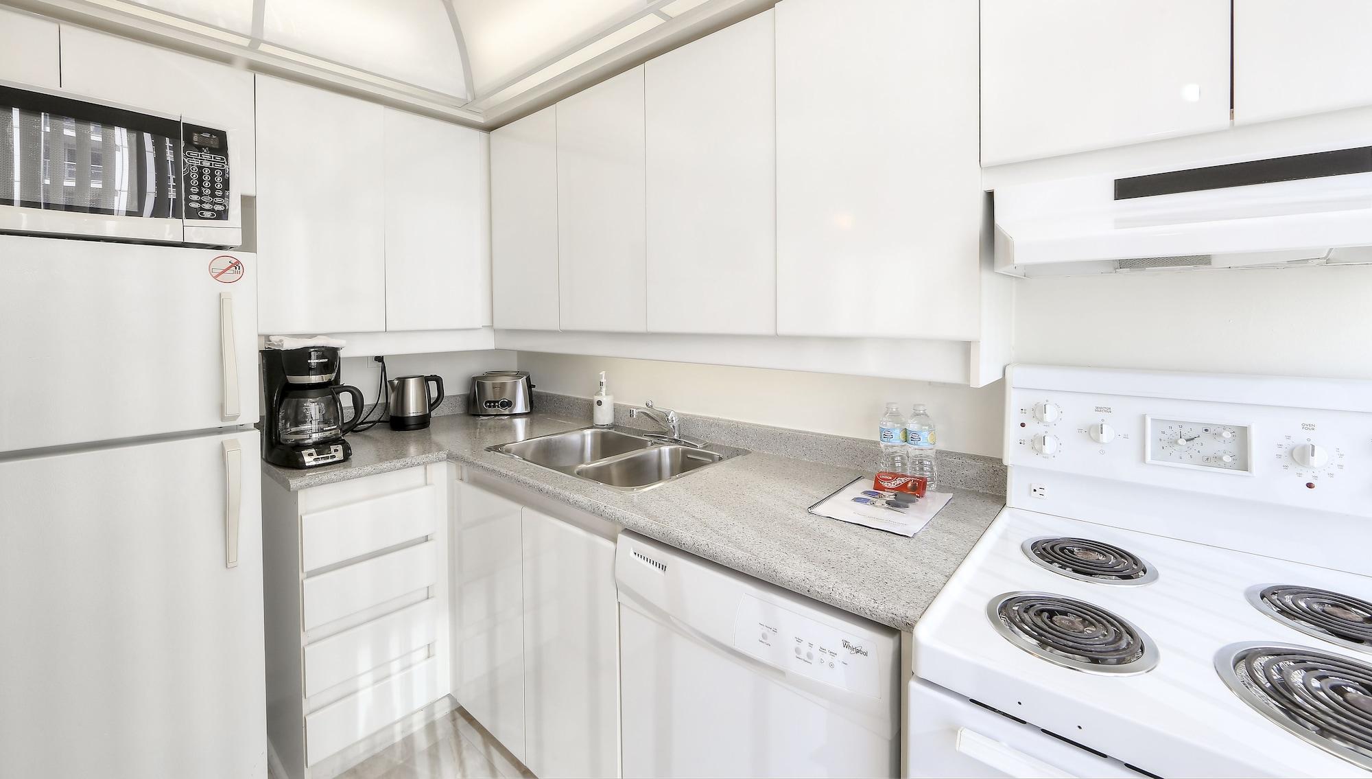 Canada Suites On Bay, Established 1998 Toronto Luaran gambar