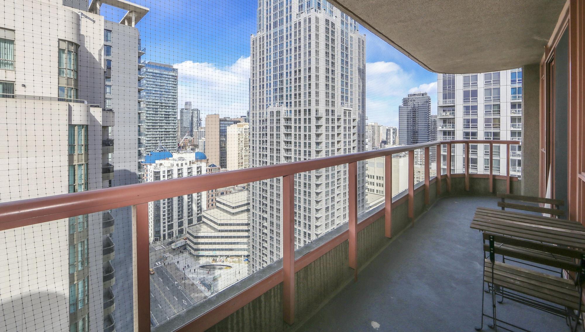 Canada Suites On Bay, Established 1998 Toronto Luaran gambar