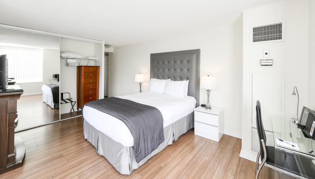 Canada Suites On Bay, Established 1998 Toronto Luaran gambar