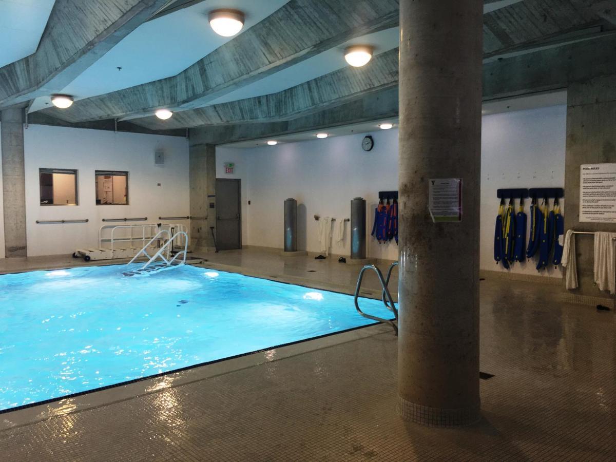 Canada Suites On Bay, Established 1998 Toronto Luaran gambar